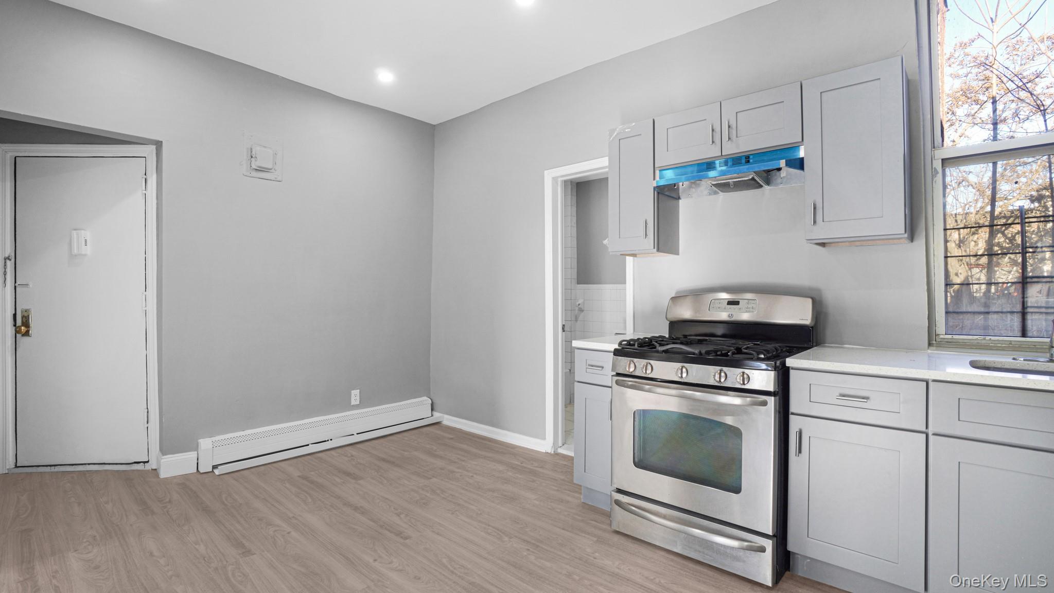 #16 photo, 10643 156th Street, Jamaica , NY 11433