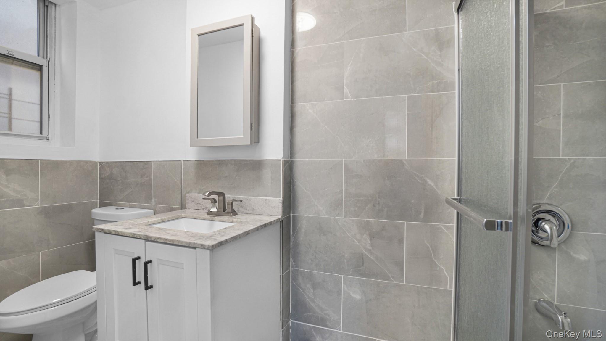 #9 photo, 10643 156th Street, Jamaica , NY 11433