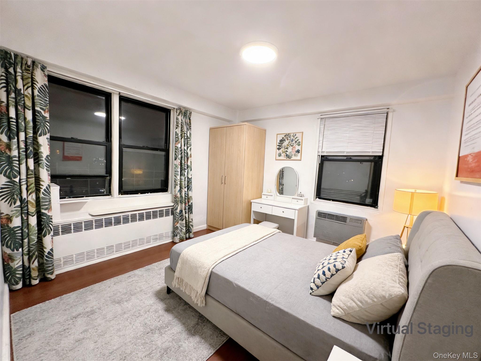 #4 photo, 42-55 Colden Street, Flushing , NY 11355