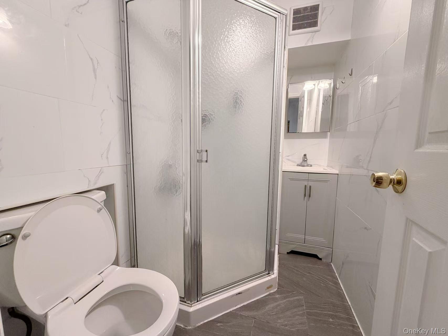 #6 photo, 42-55 Colden Street, Flushing , NY 11355