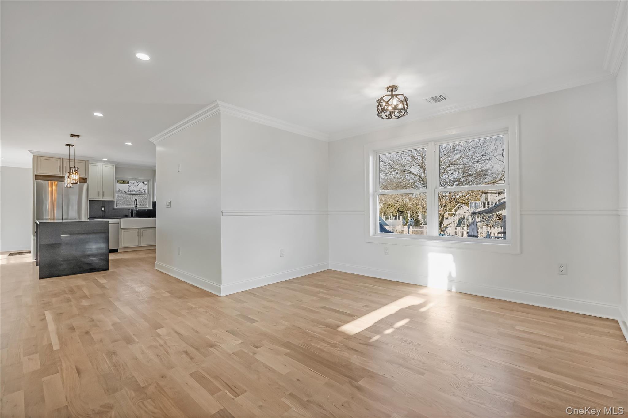 #10 photo, 21 Norman Avenue, Amityville , NY 11701