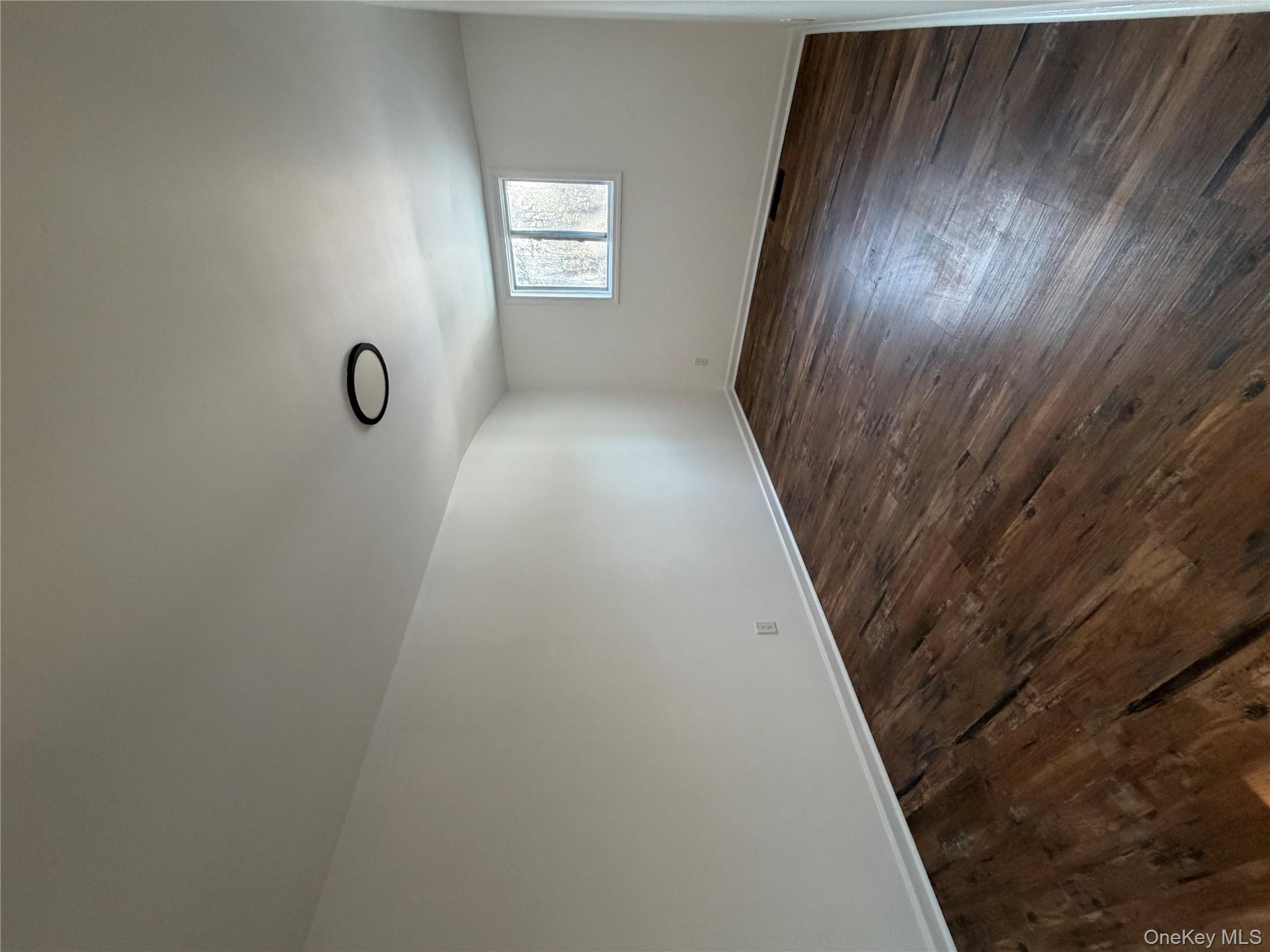 #13 photo, 213 Hill Rise, সাফোক কাউন্টি Calverton , NY 11933