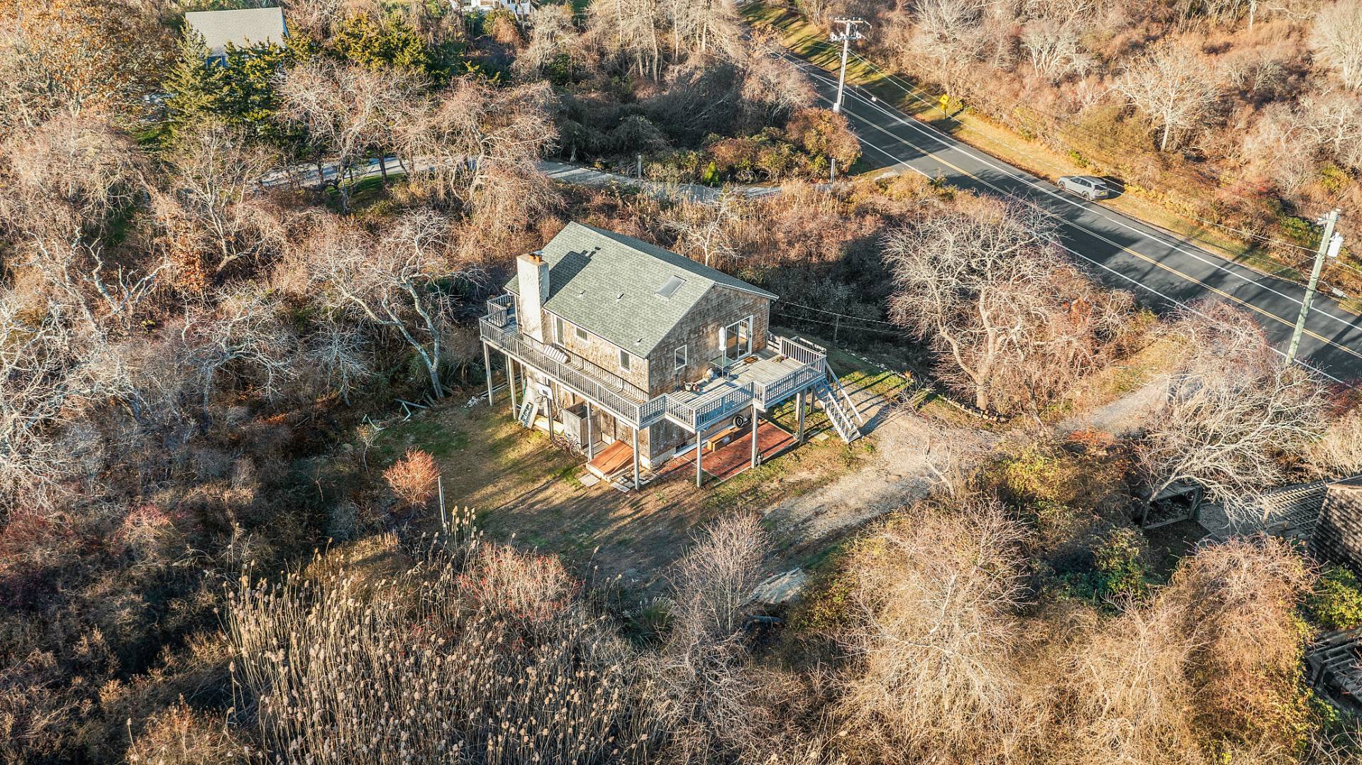 #1 photo, 17 West Lake Drive, Montauk , NY 11954