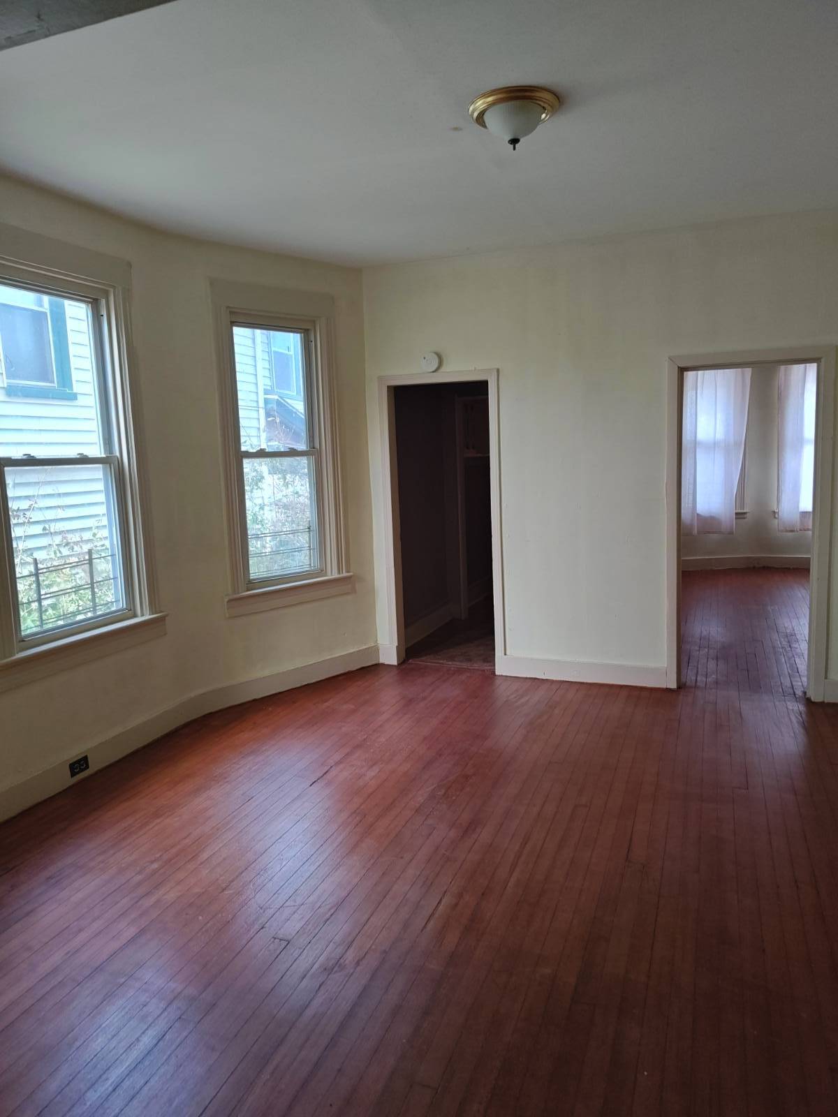 #5 photo, 118 Winter Avenue, #1st Floor, Staten Island , NY 10301