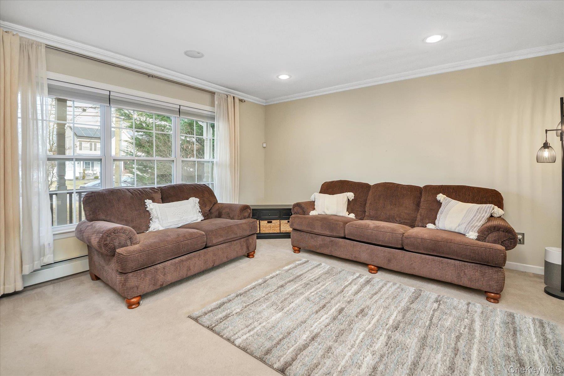 #16 photo, 14 Donna Place, East Islip , NY 11730