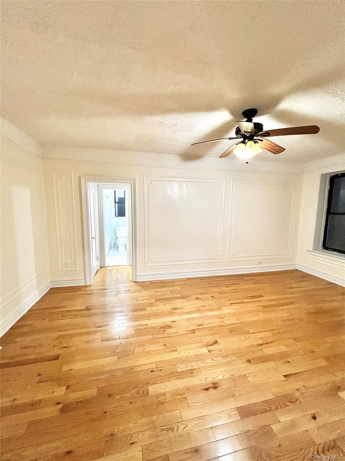 #3 photo, 4396 Furman Avenue, Bronx , NY 10466