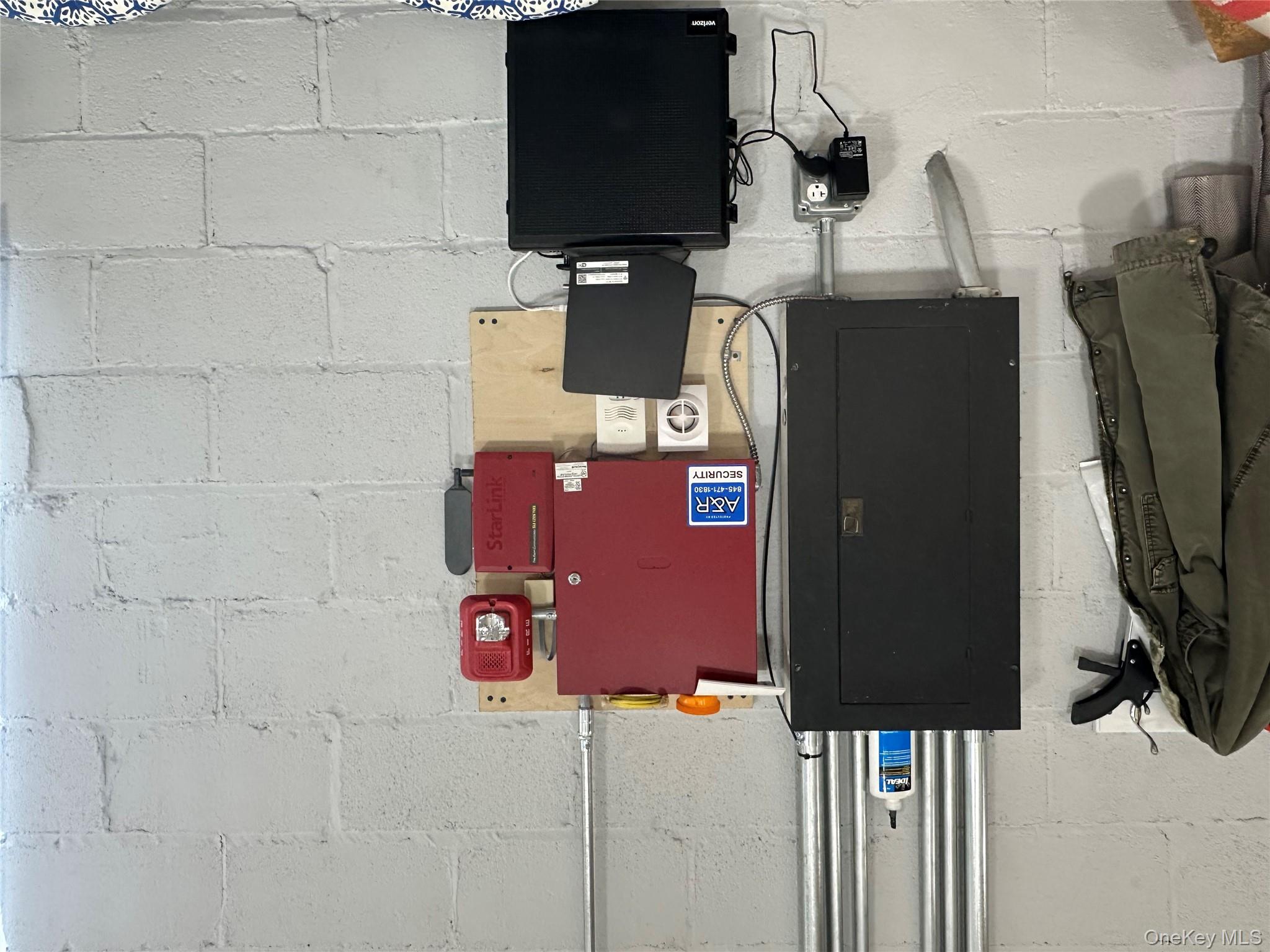 #12 photo, 1 Cottage Street, Poughkeepsie , NY 12601