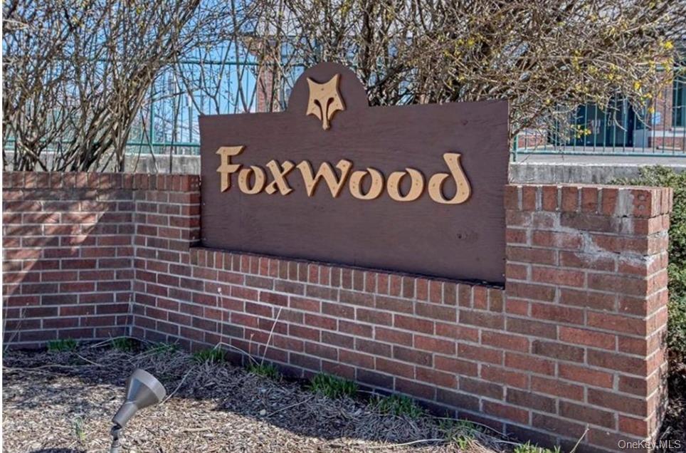 #20 photo, 72 Foxwood Circle, Mount Kisco , NY 10549