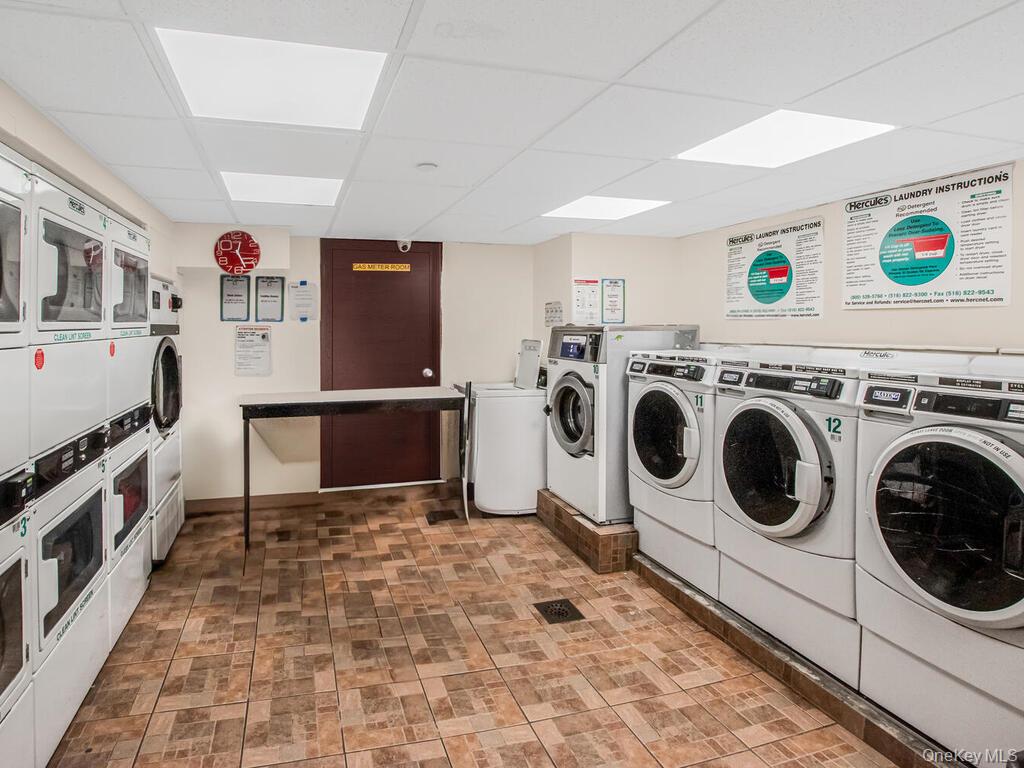 #8 photo, 6601 Broadway, 布朗士 Bronx , NY 10471