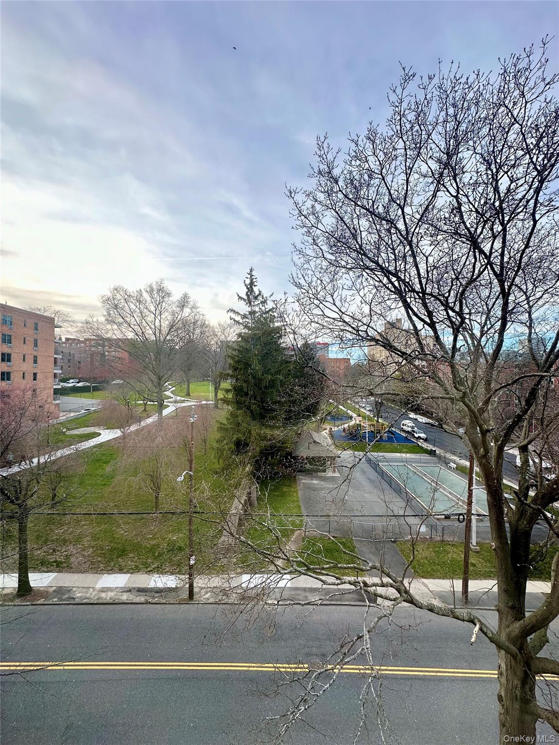 #20 photo, 2 Windsor Terrace, White Plains , NY 10601