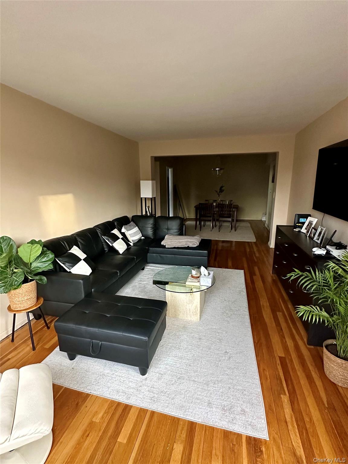 #3 photo, 2 Windsor Terrace, White Plains , NY 10601