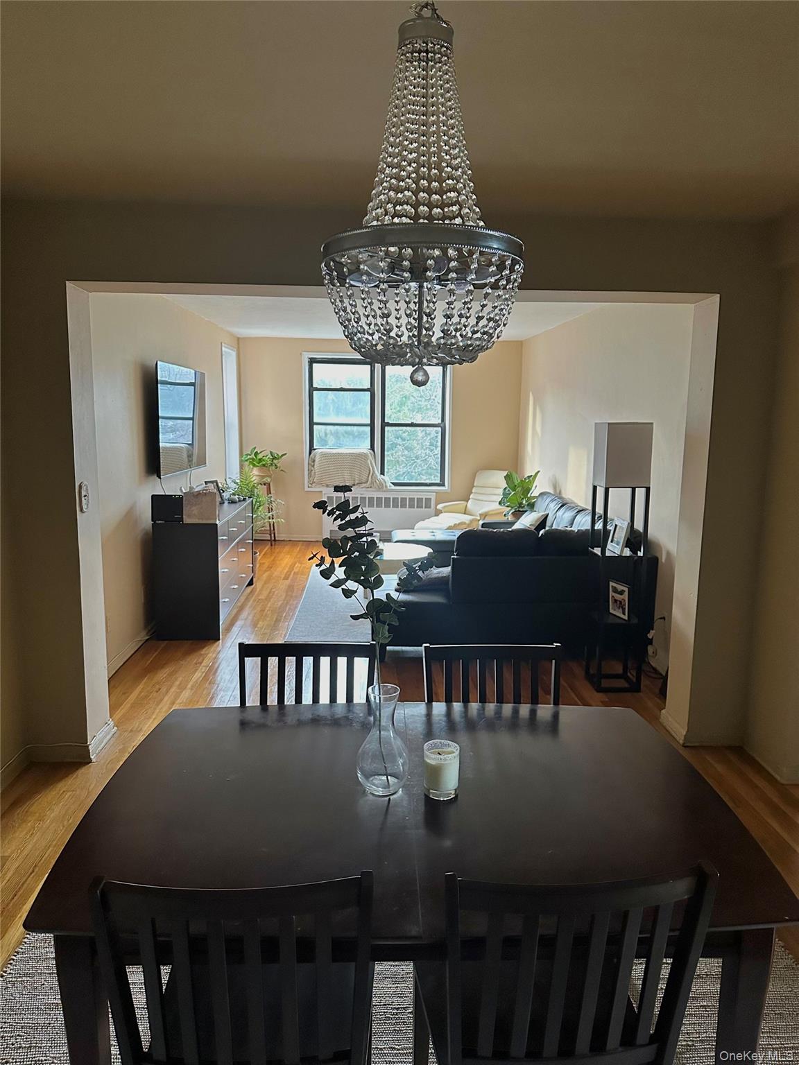 #5 photo, 2 Windsor Terrace, White Plains , NY 10601