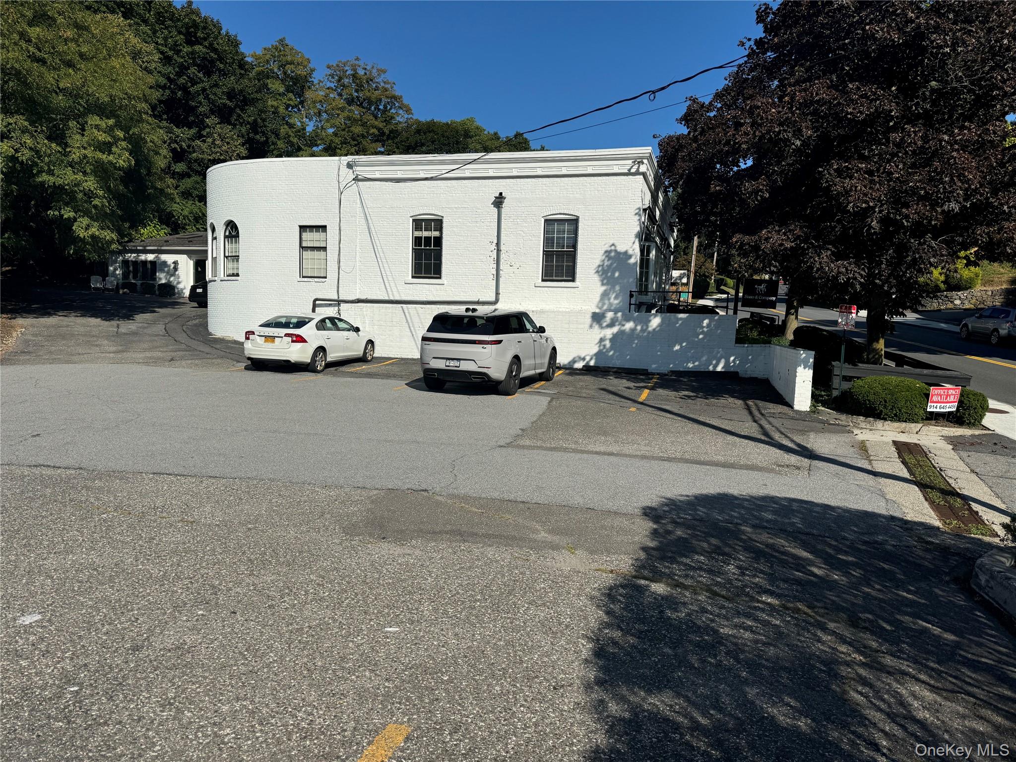 #4 photo, 52 Babbitt Road, Bedford Hills , NY 10507