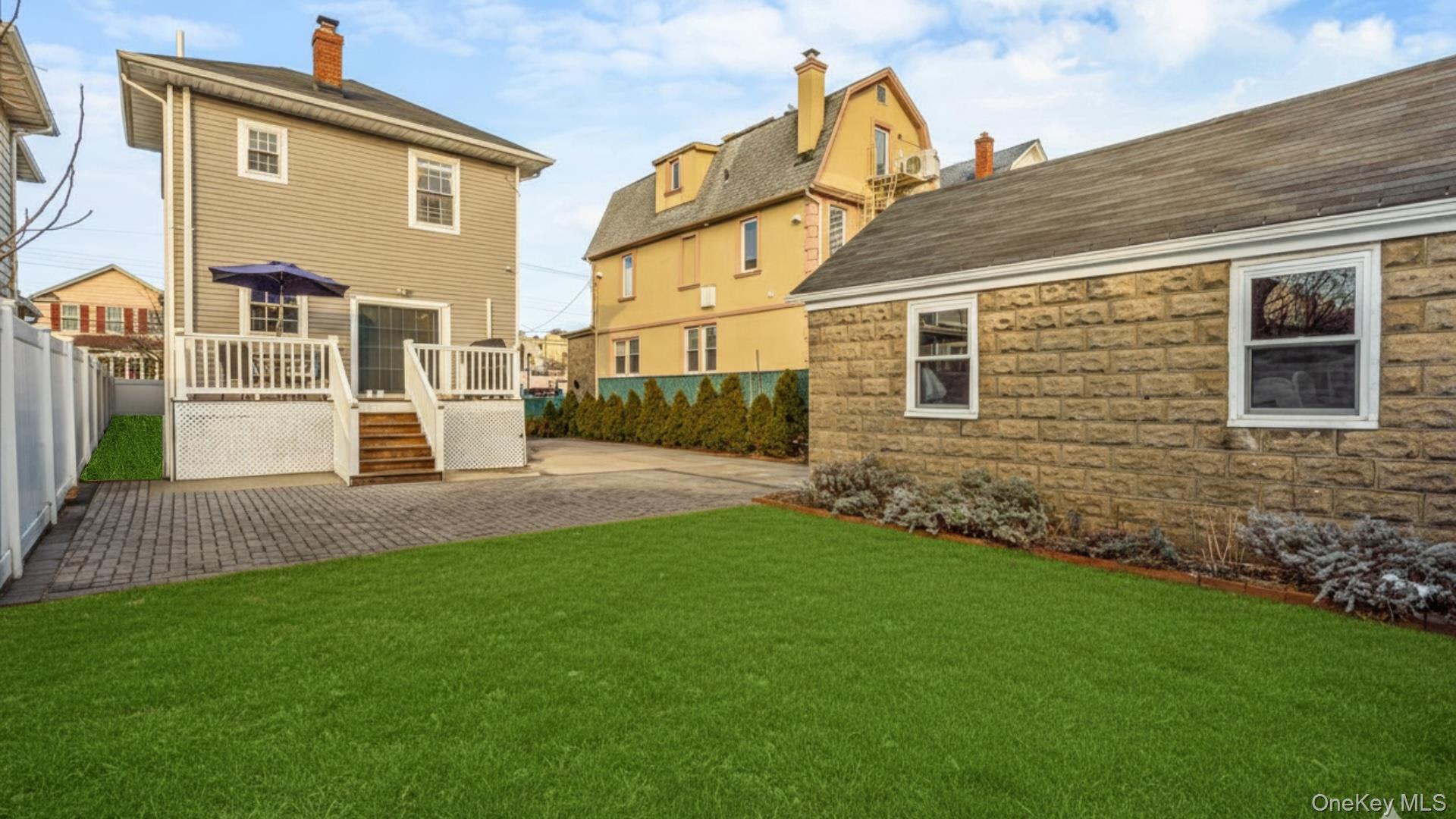 #14 photo, 14940 15th Drive, Whitestone , NY 11357