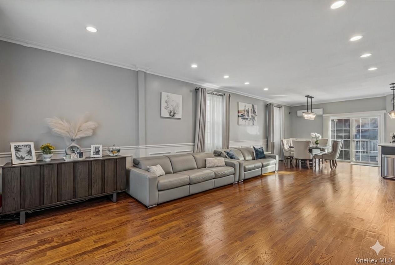 #3 photo, 14940 15th Drive, Whitestone , NY 11357