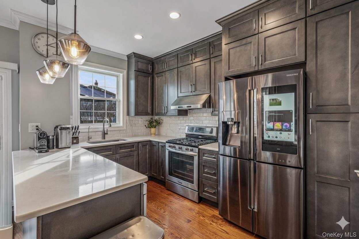 #6 photo, 14940 15th Drive, Whitestone , NY 11357