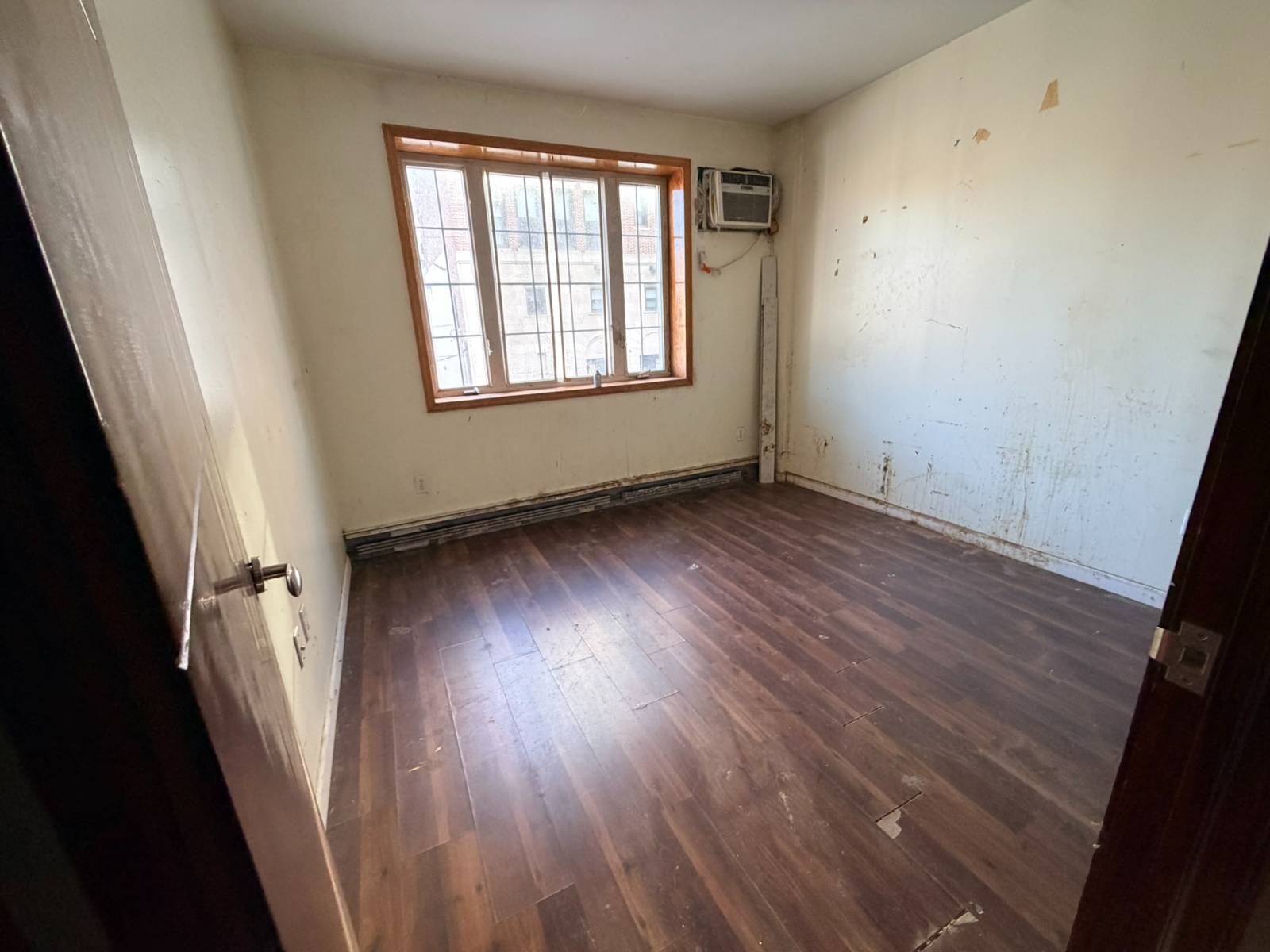 #5 photo, 360 43rd St, #2A, Sunset Park , NY 11232