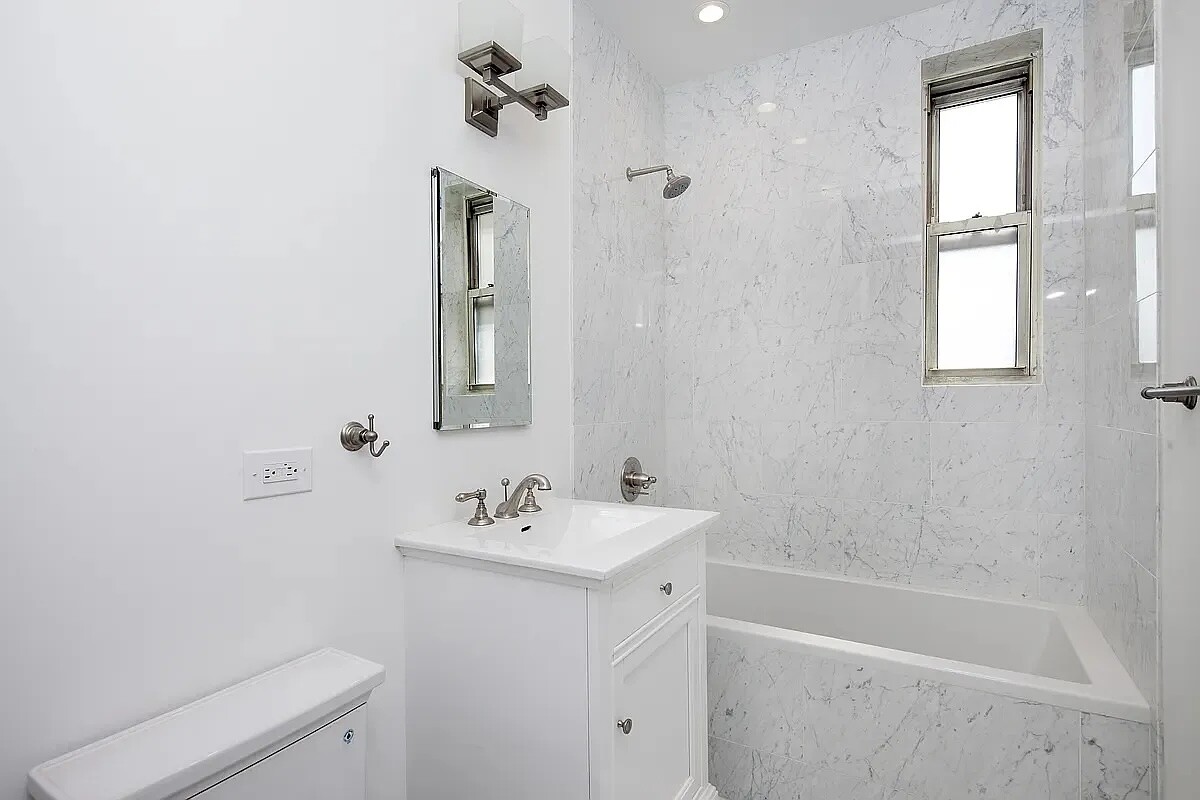 #5 photo, New York City, Greenwich Village , NY 10003