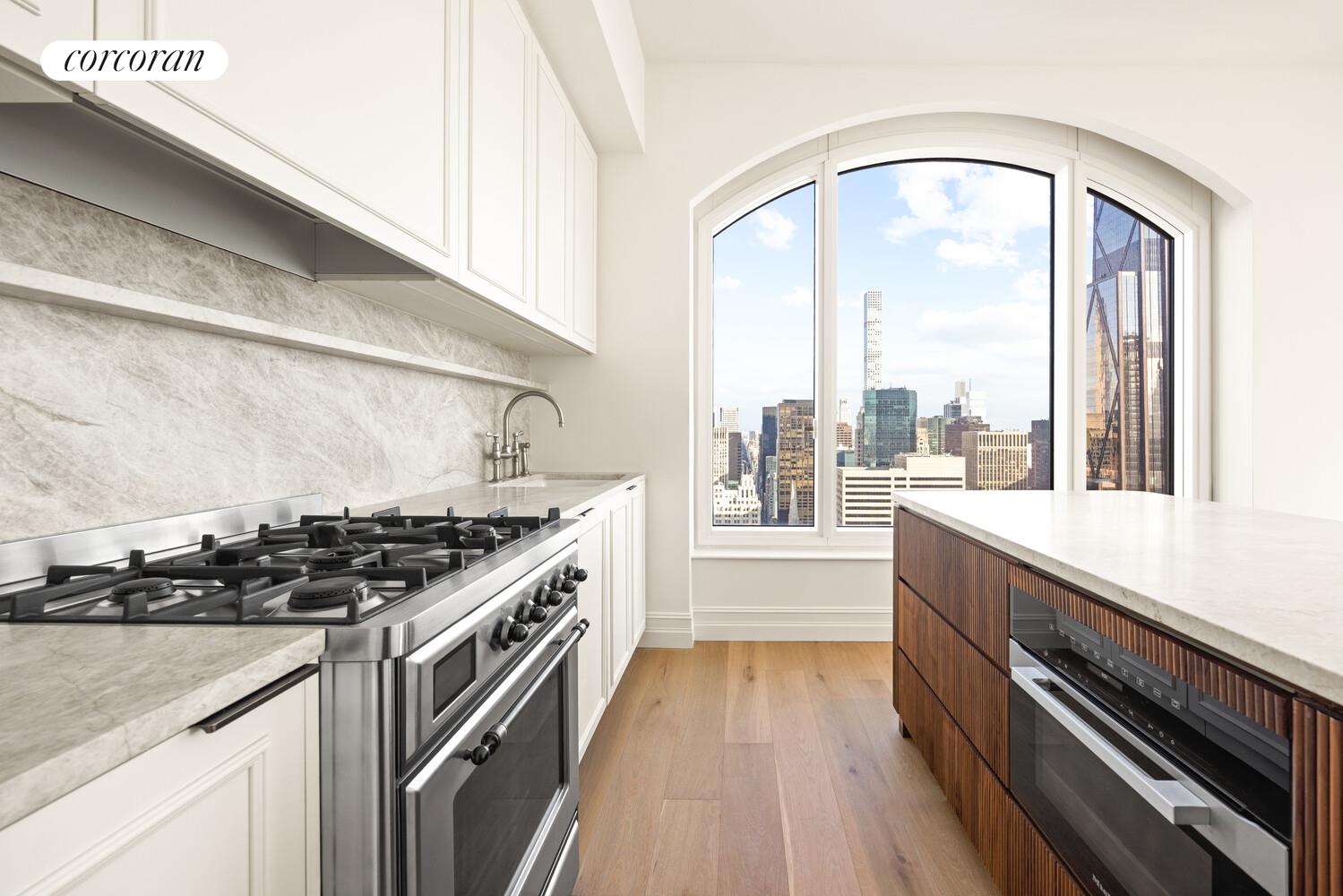 #9 photo, New York City, Midtown , NY 10036