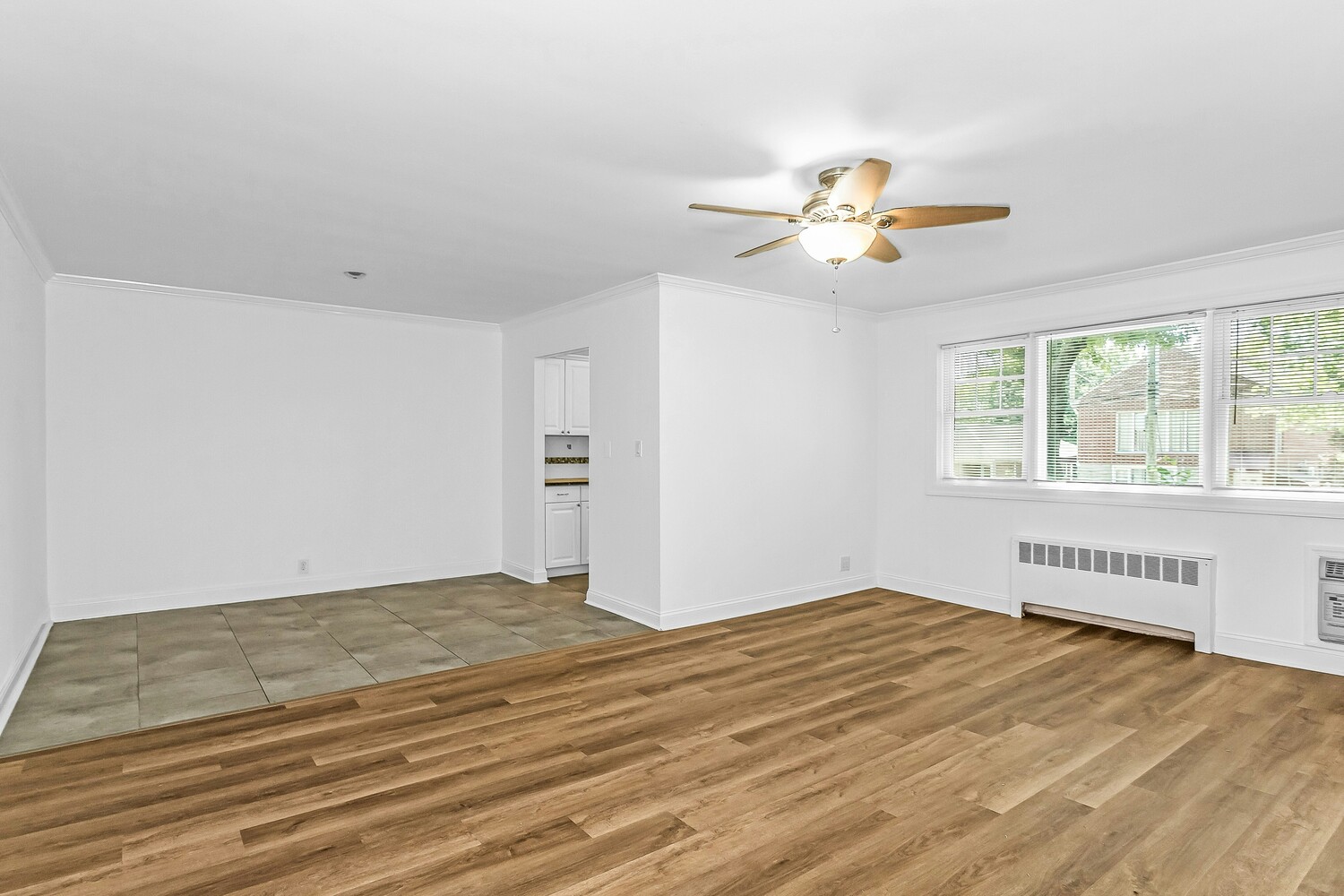 #4 photo, 78-07 SPRINGFIELD Boulevard, Bayside , NY 11364