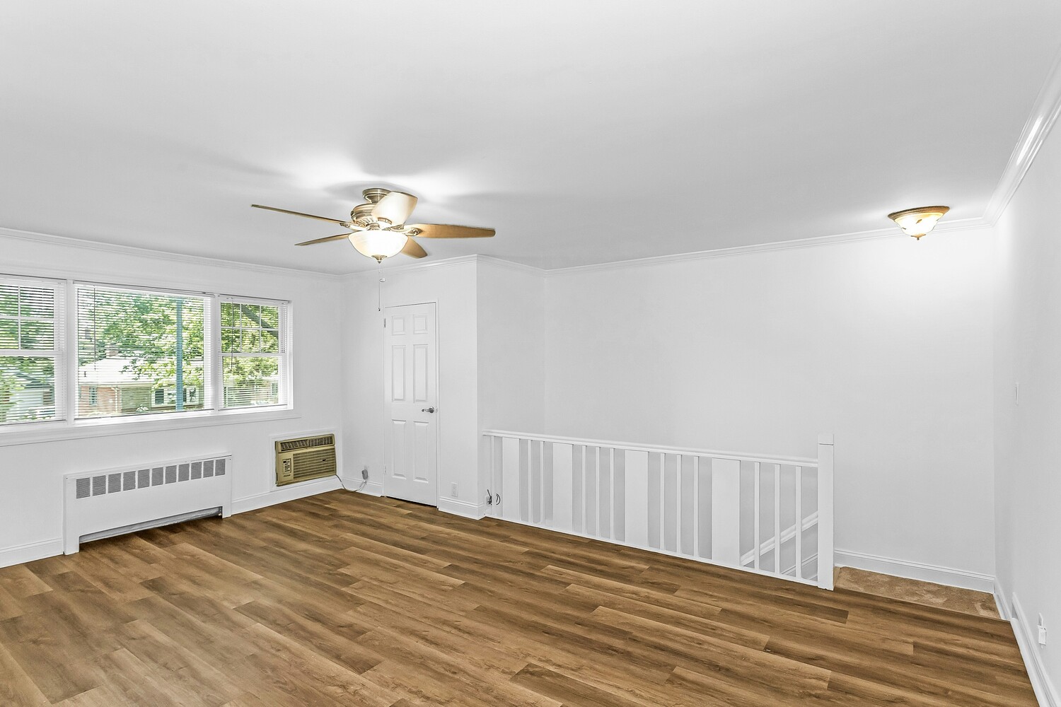 #5 photo, 78-07 SPRINGFIELD Boulevard, Bayside , NY 11364