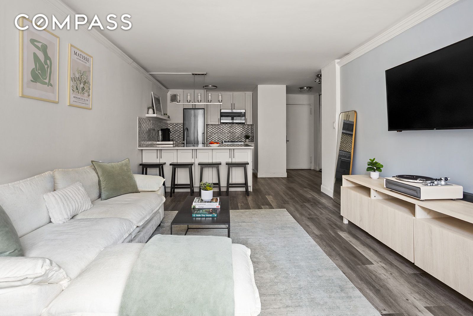 #1 photo, 330 3rd Avenue, Kips Bay , NY 10010