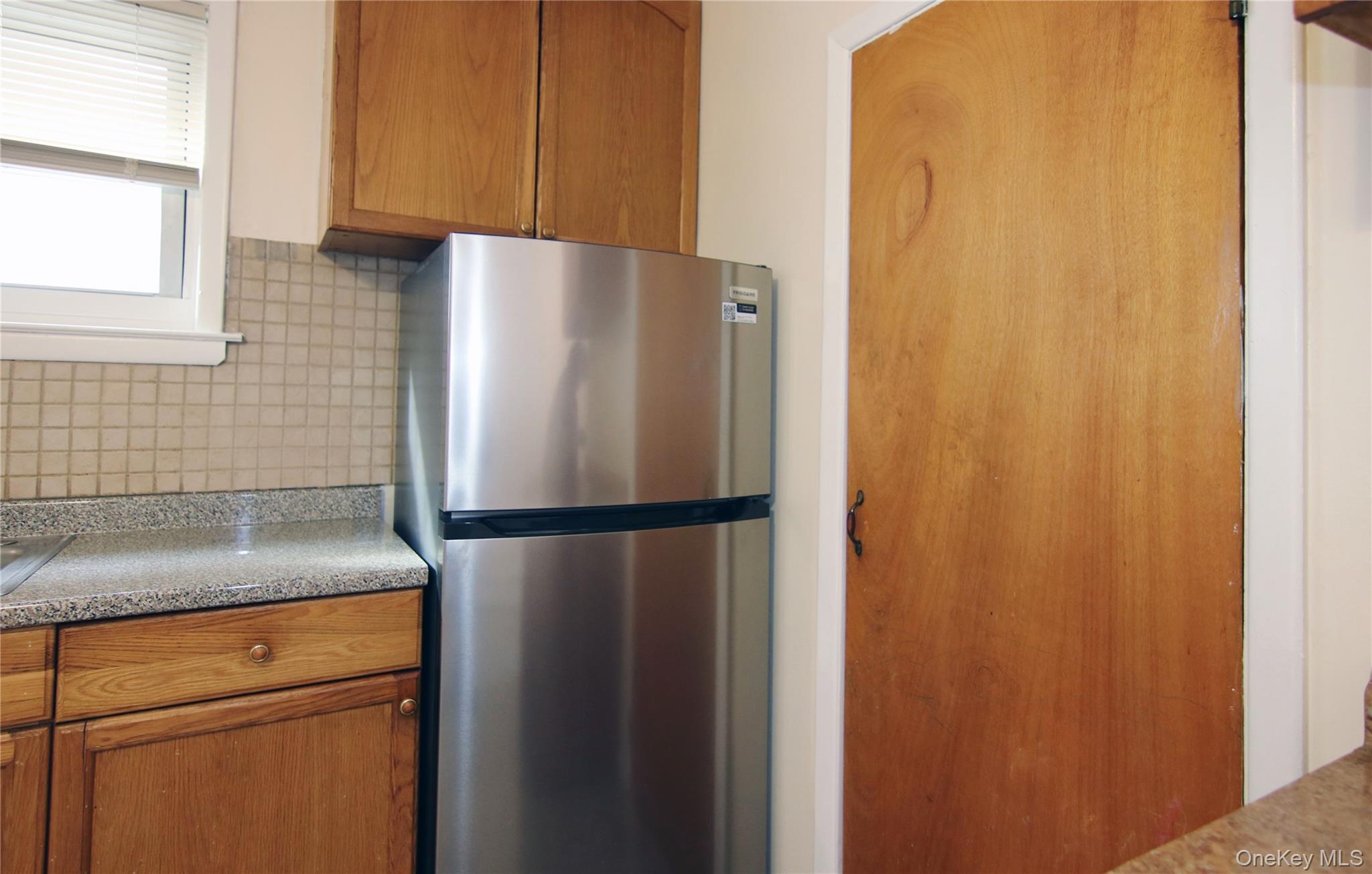 #2 photo, 201 Bennett Avenue, Yonkers , NY 10701