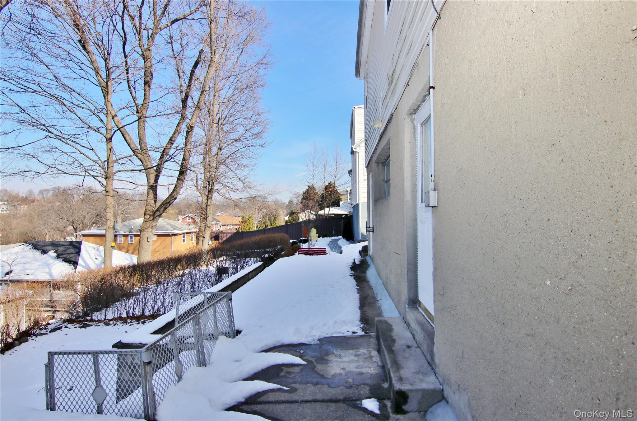 #5 photo, 201 Bennett Avenue, Yonkers , NY 10701