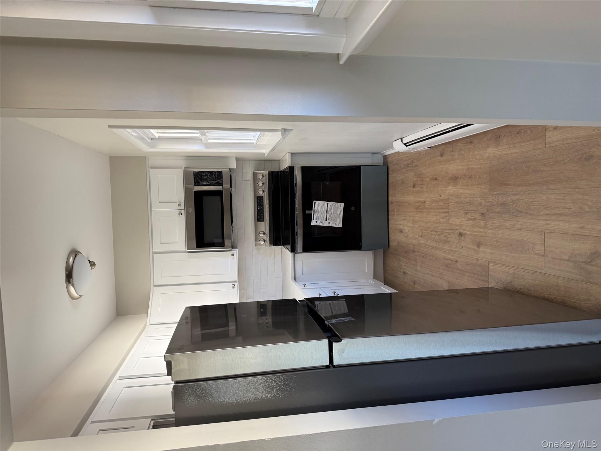 #4 photo, 9 Friend Street, Congers , NY 10920