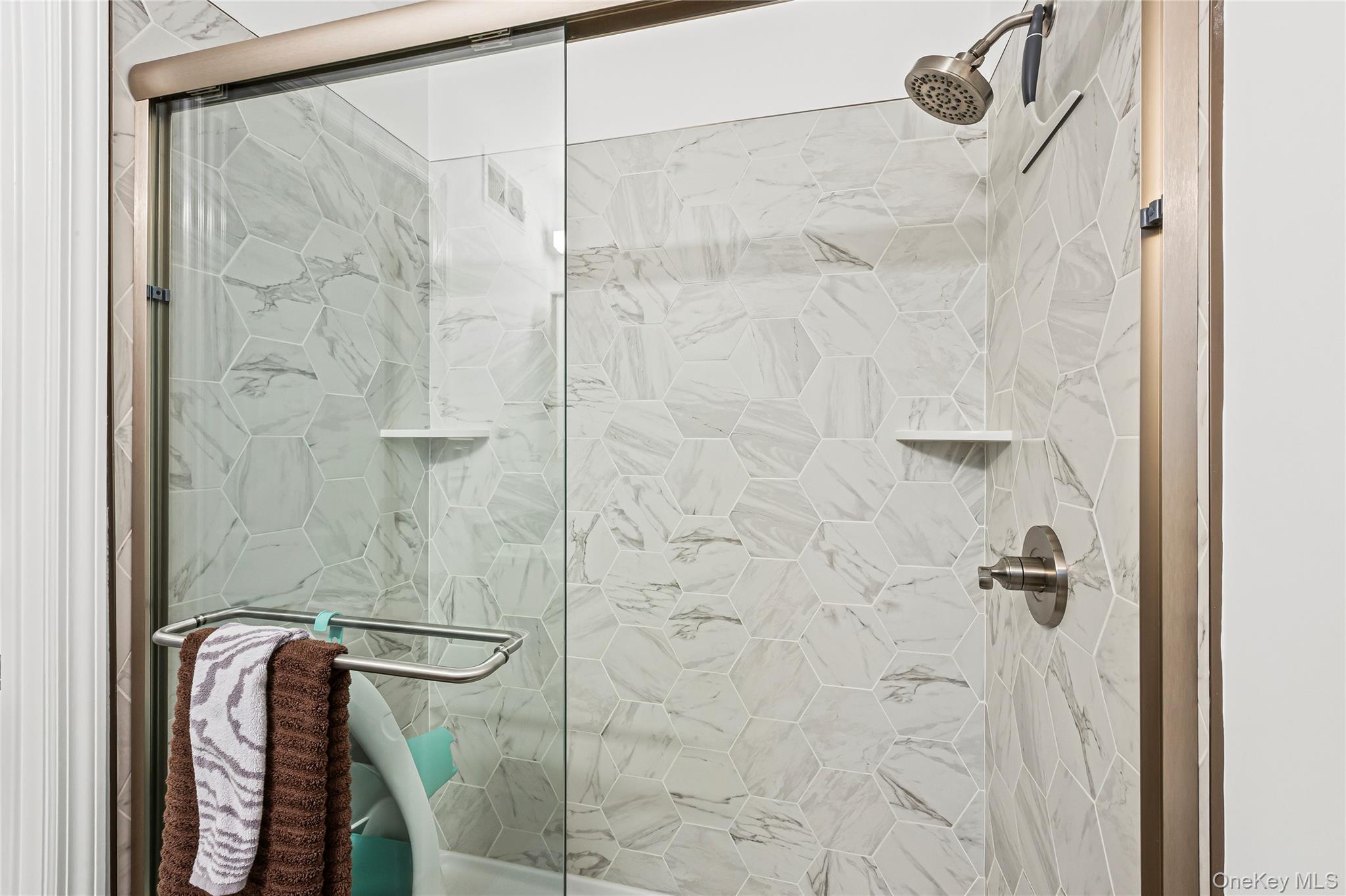 #13 photo, 1425 Jerusalem Ave., North Merrick , NY 11565