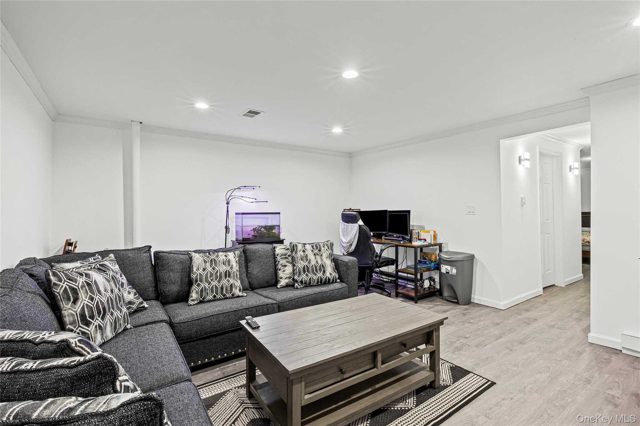 #17 photo, 1425 Jerusalem Ave., North Merrick , NY 11565