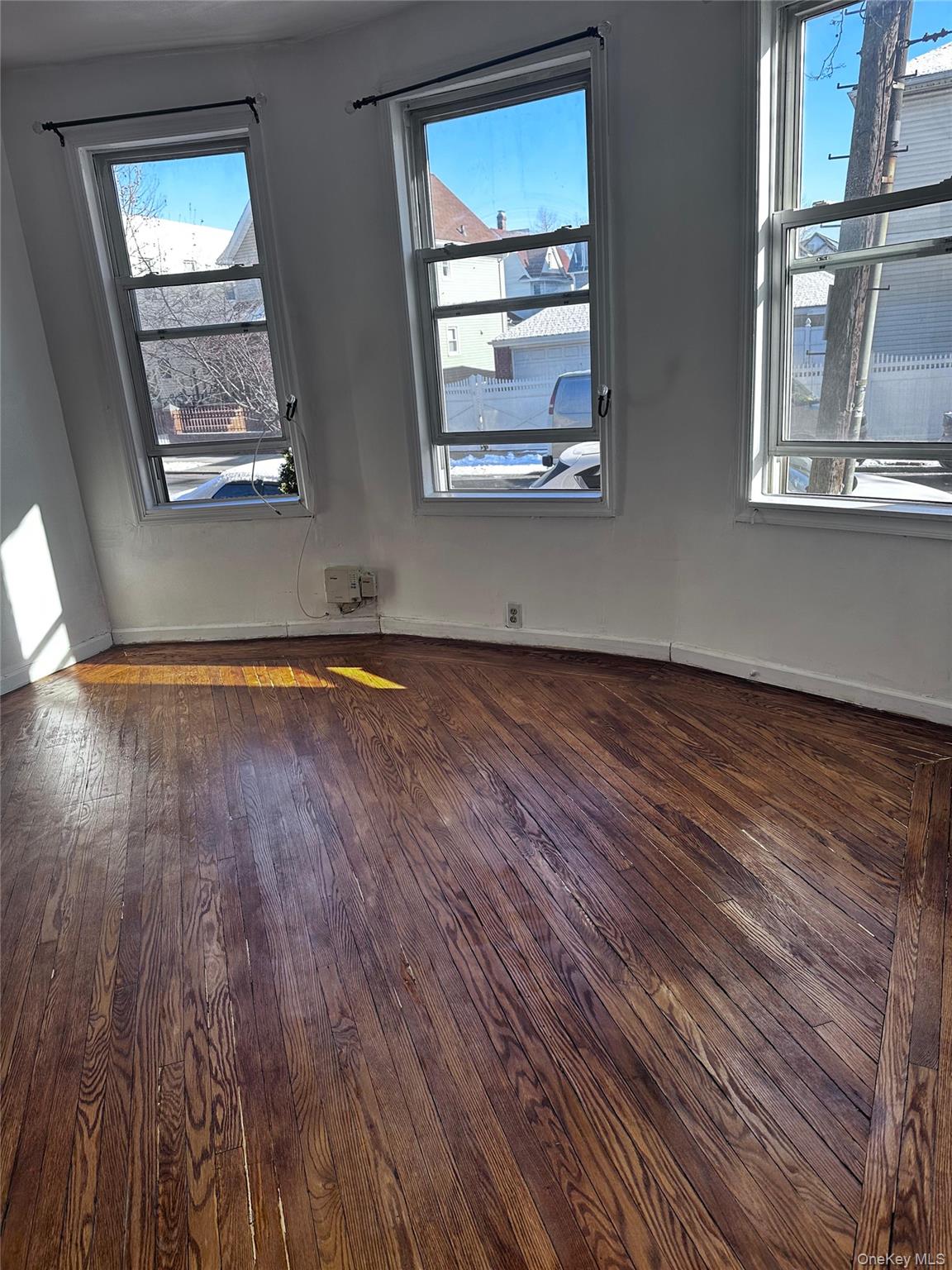 #8 photo, 113-17 95th Avenue, Richmond Hill , NY 11419