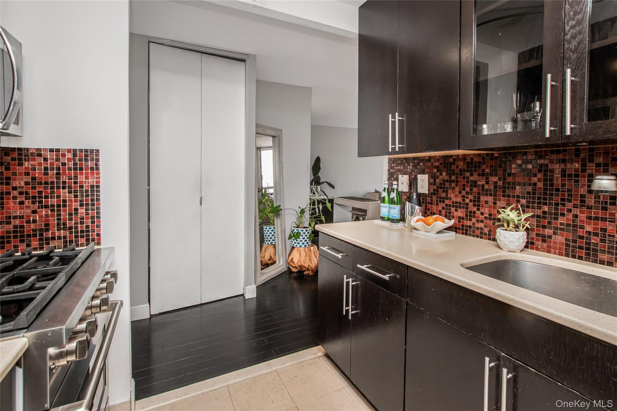 #3 photo, 2287 Johnson Avenue, ब्रोंक्स Bronx , NY 10463