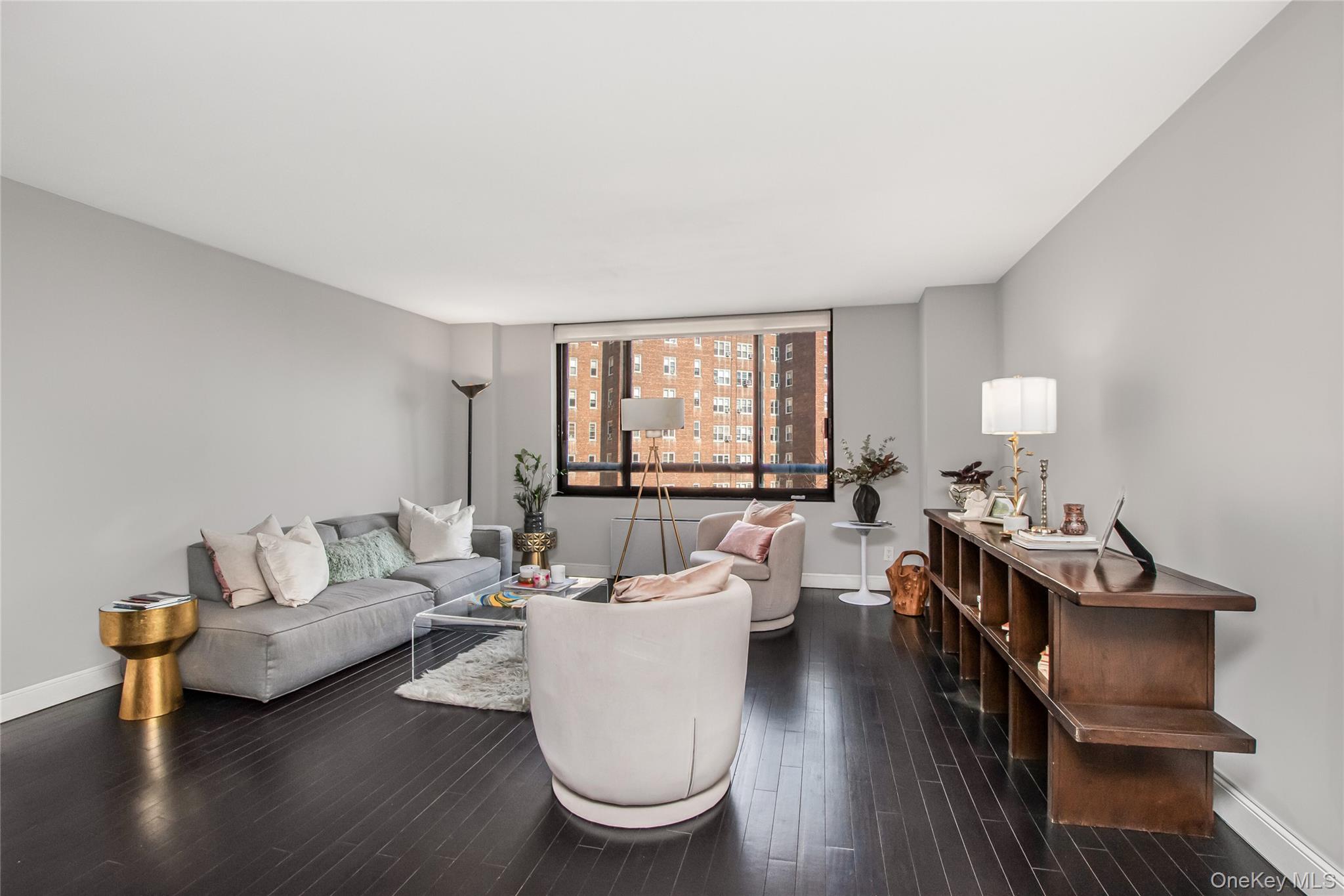 #4 photo, 2287 Johnson Avenue, ब्रोंक्स Bronx , NY 10463