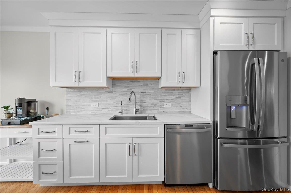 #13 photo, 1079 Weaver Street, New Rochelle , NY 10804