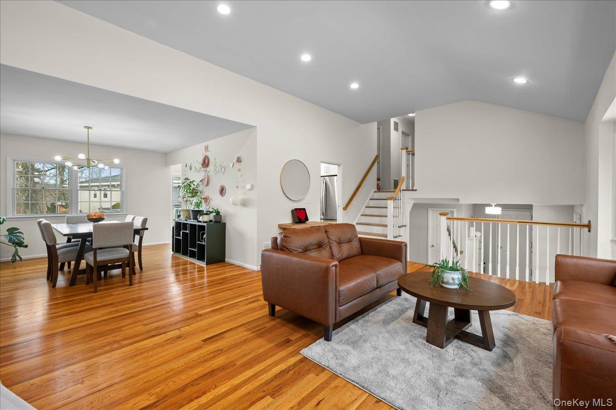 #9 photo, 1079 Weaver Street, New Rochelle , NY 10804