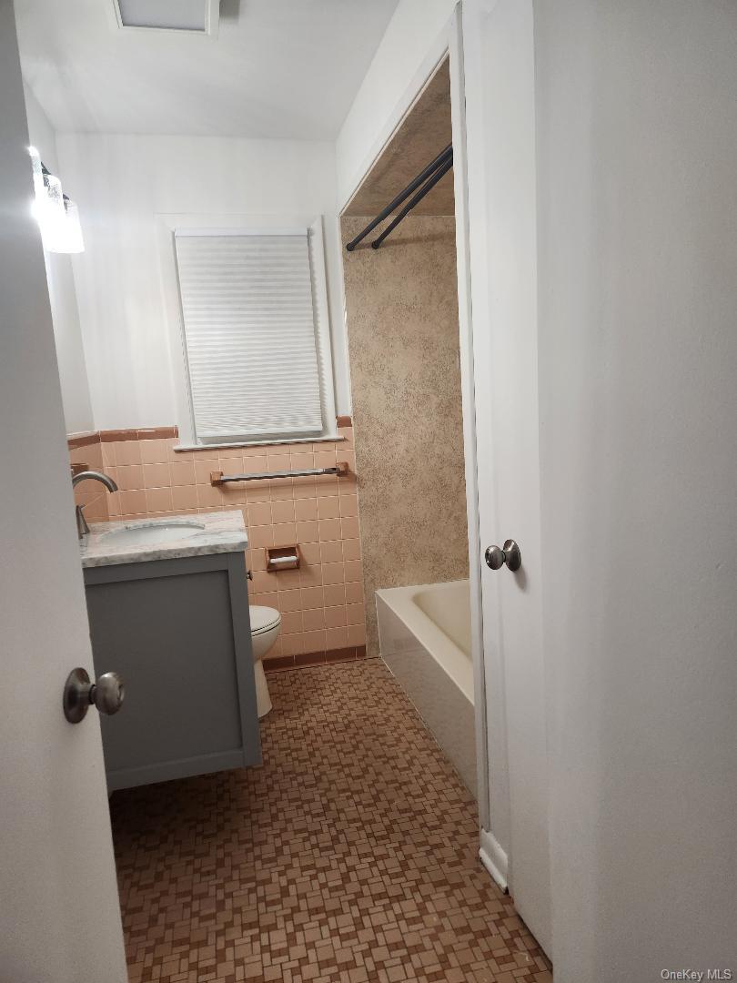 #11 photo, 147 Congers Road, New City , NY 10956