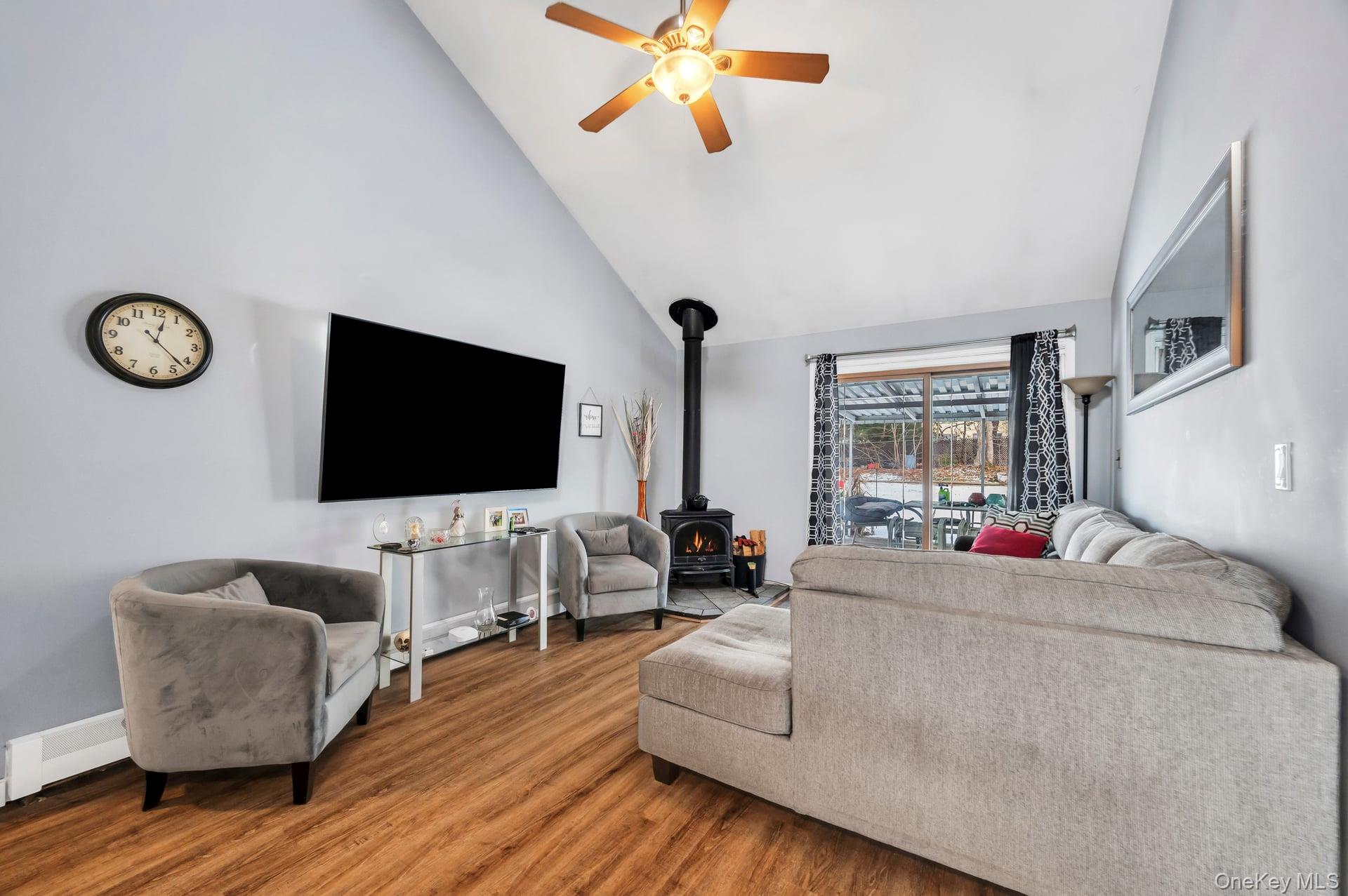 #11 photo, 17 Groton Lane, Coram , NY 11727