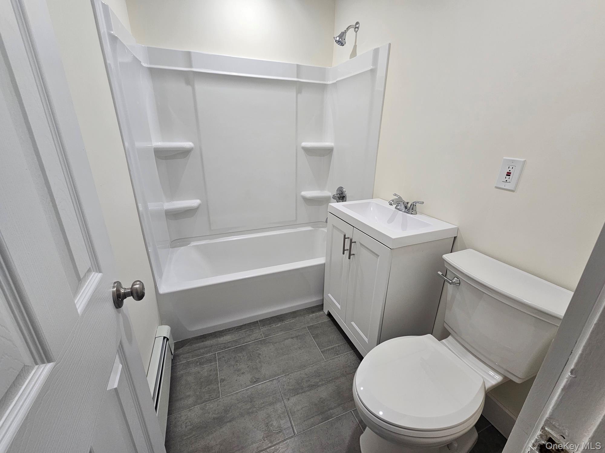 #18 photo, 2A Somerset Avenue, East Islip , NY 11730