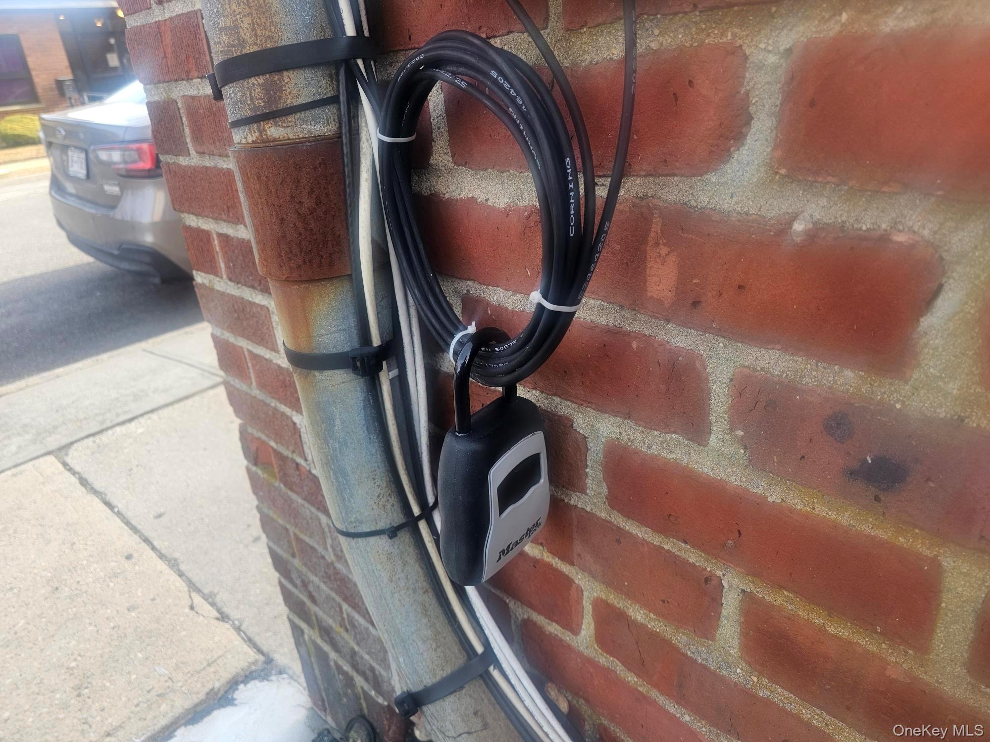 #6 photo, 2A Somerset Avenue, East Islip , NY 11730