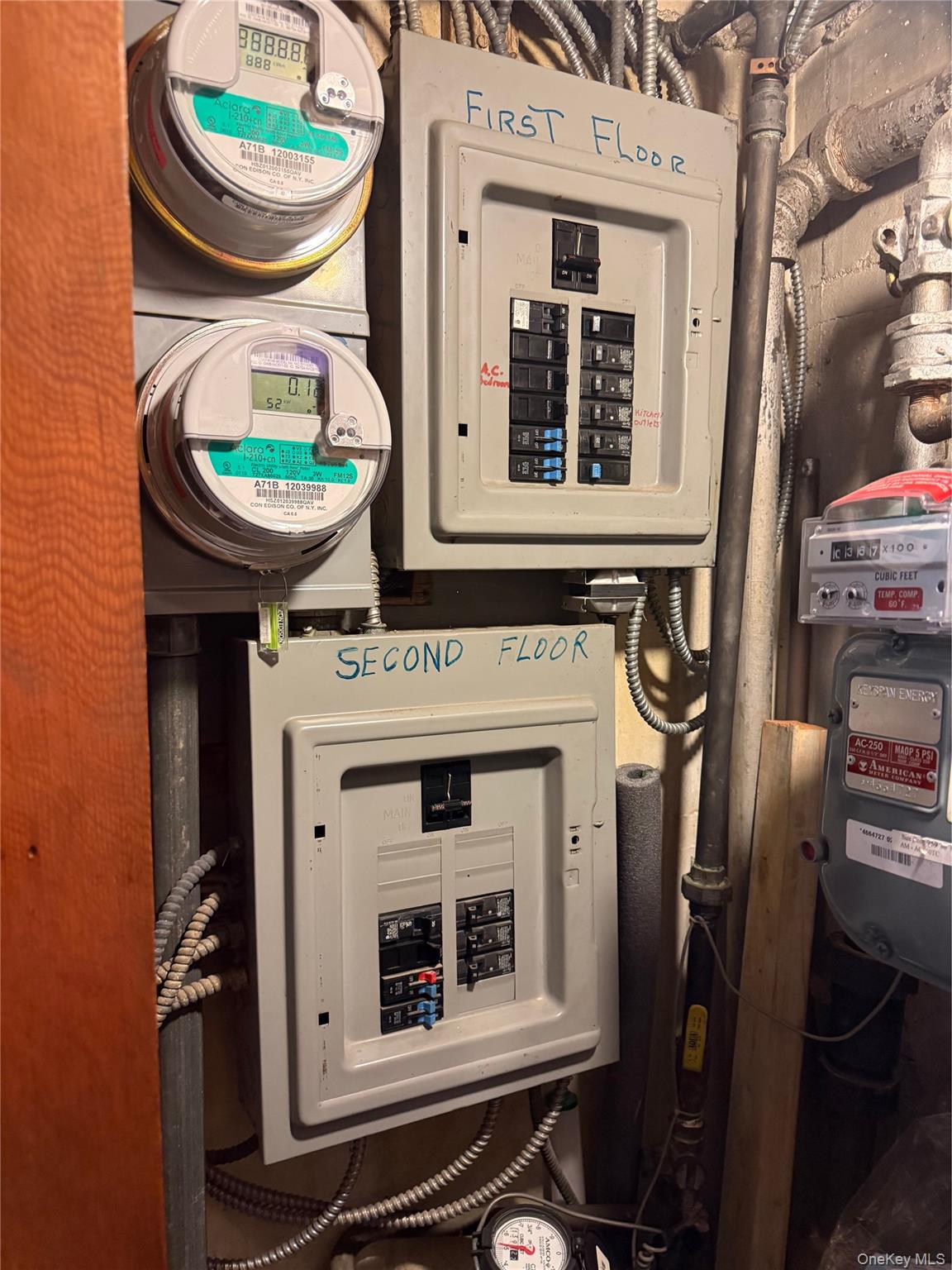 #5 photo, 4801 58th Lane, 皇后區 木邊 Woodside , NY 11377