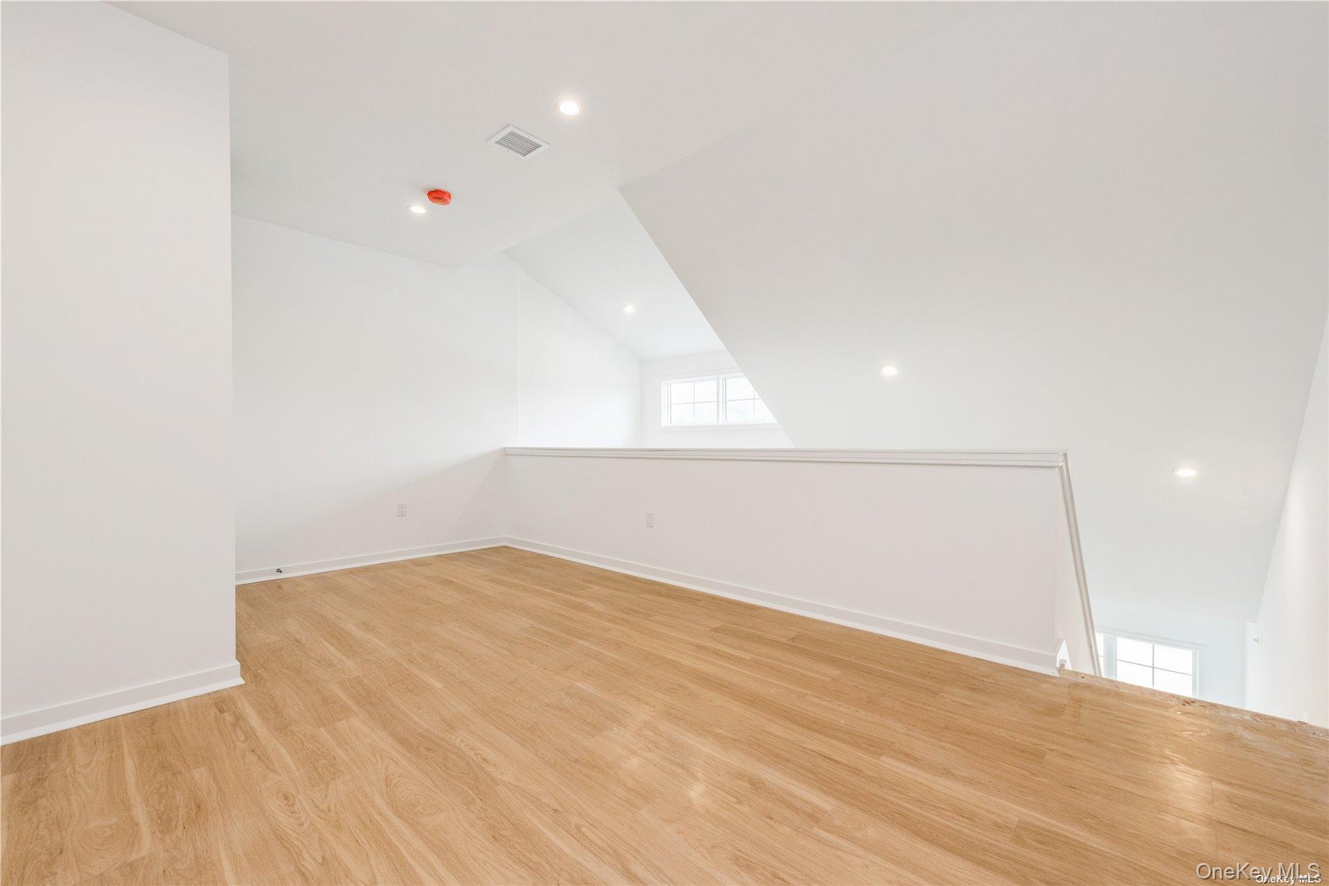 #11 photo, 418 Atlantic, Oceanside , NY 11572