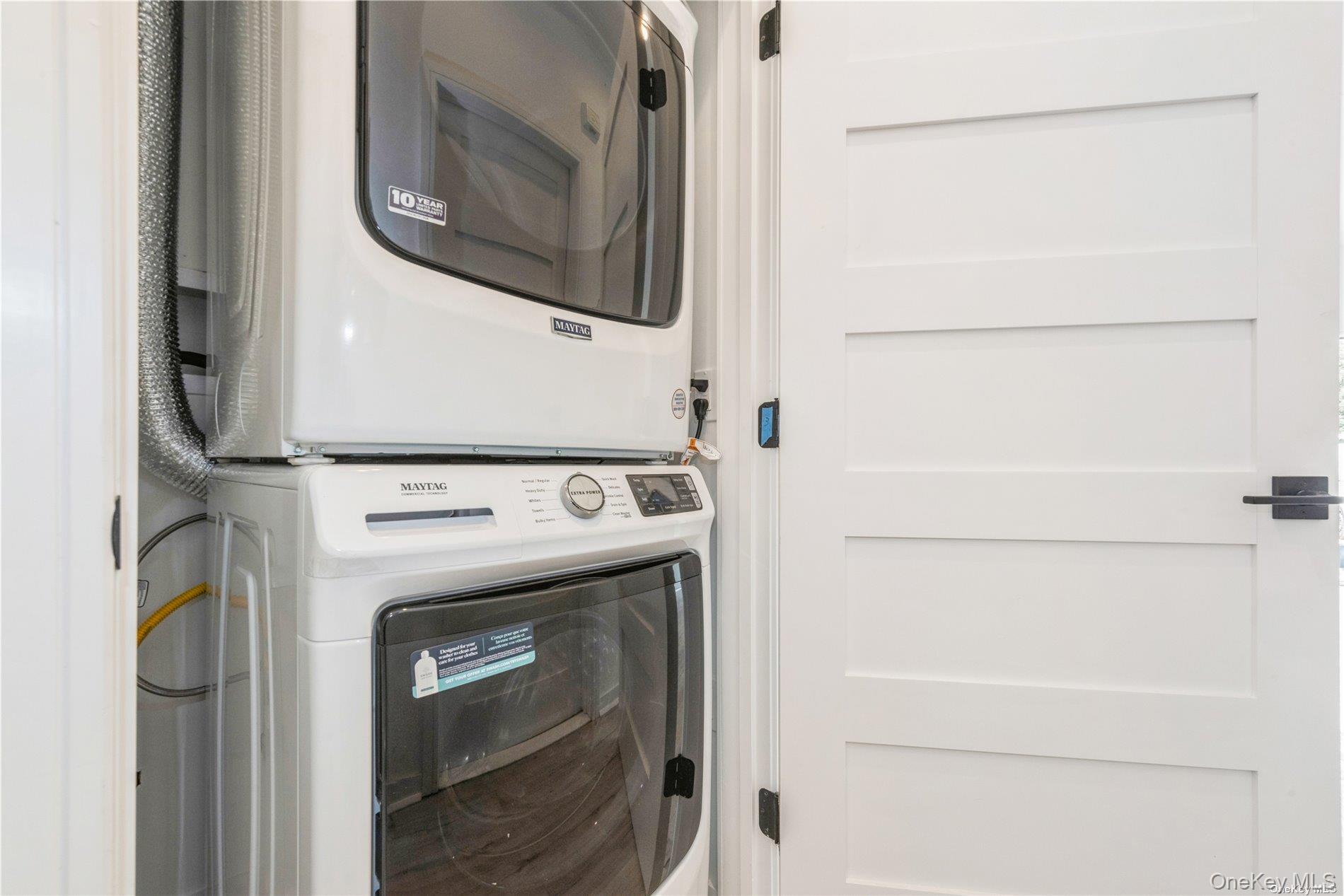 #13 photo, 418 Atlantic, Oceanside , NY 11572