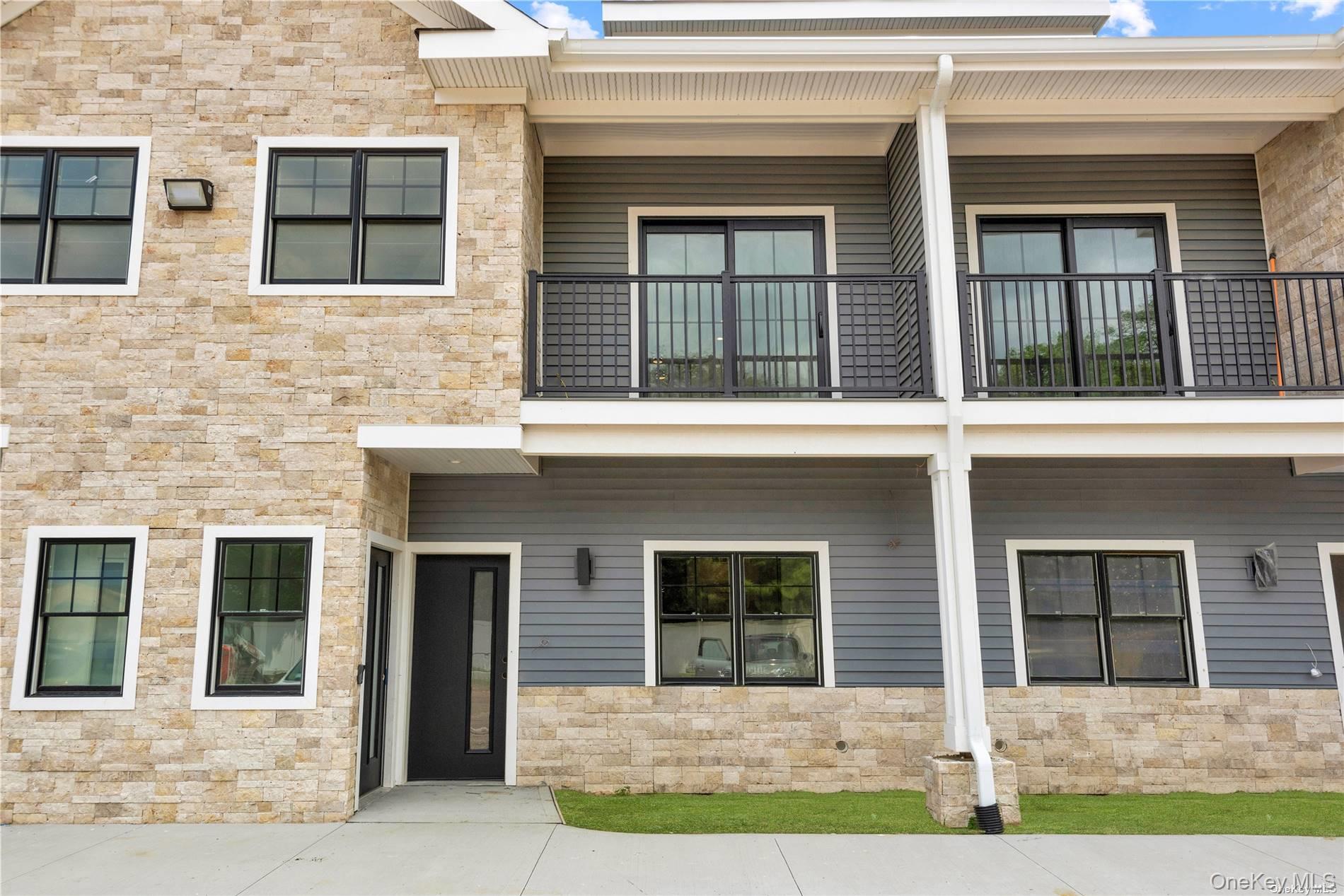 #18 photo, 418 Atlantic, Oceanside , NY 11572