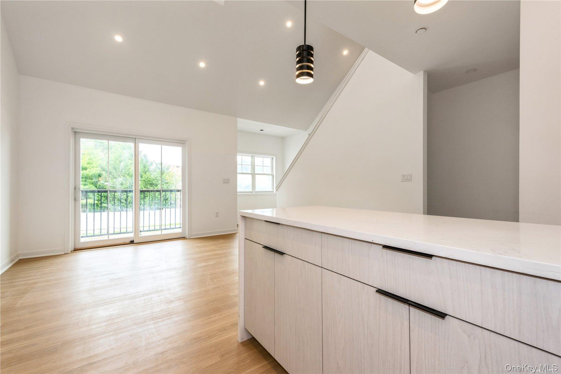 #3 photo, 418 Atlantic, Oceanside , NY 11572