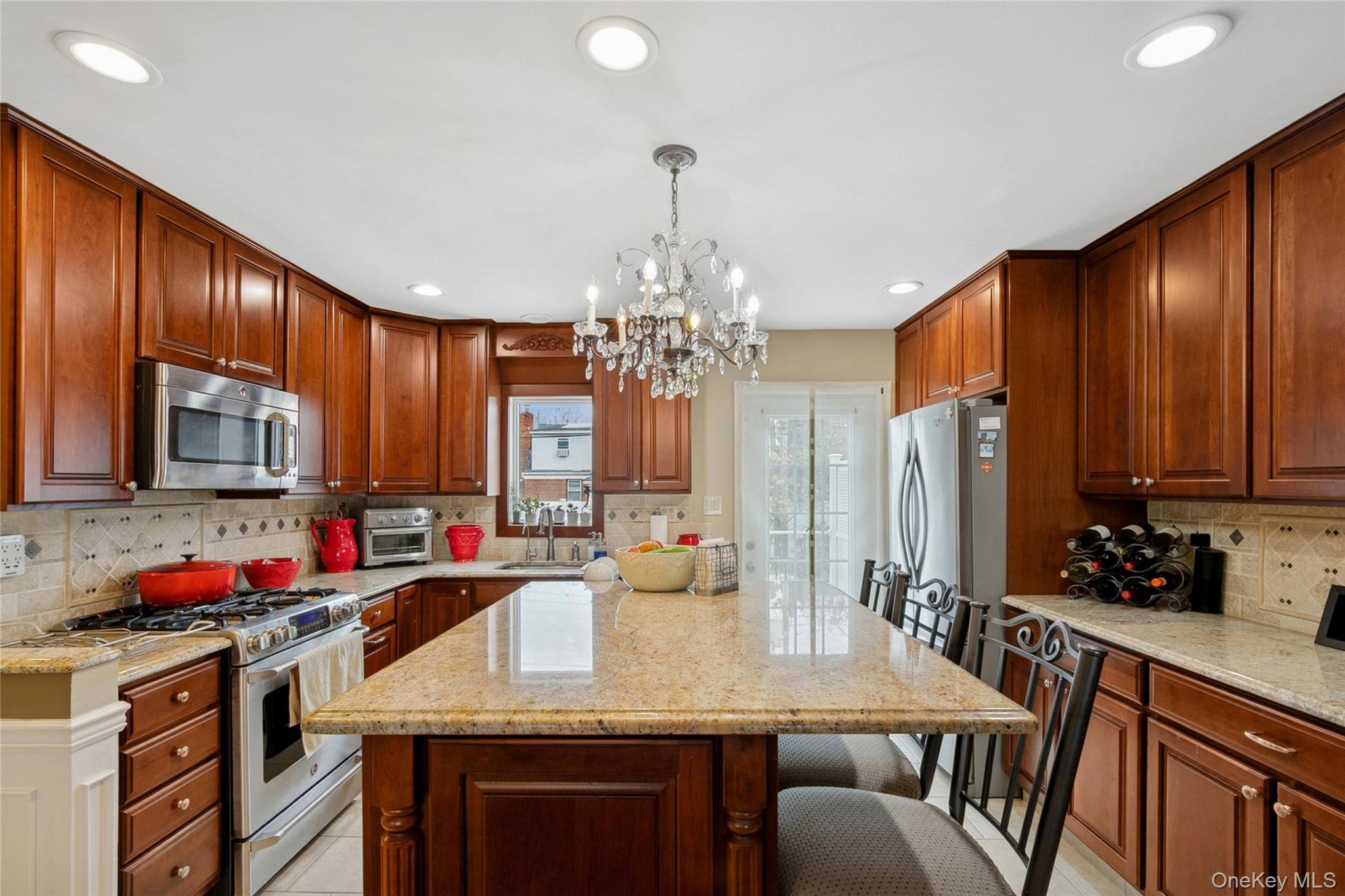 #14 photo, 67 Combes Avenue, Hicksville , NY 11801