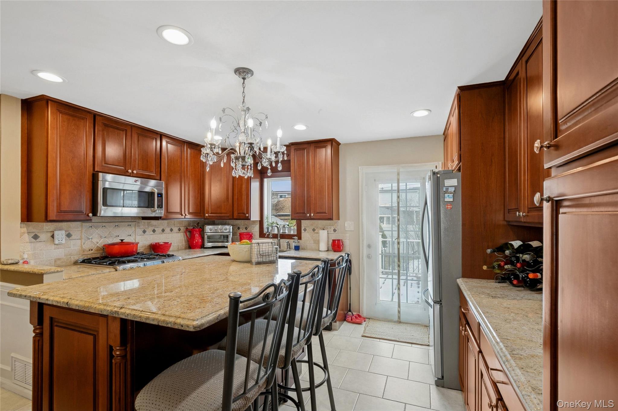 #15 photo, 67 Combes Avenue, Hicksville , NY 11801