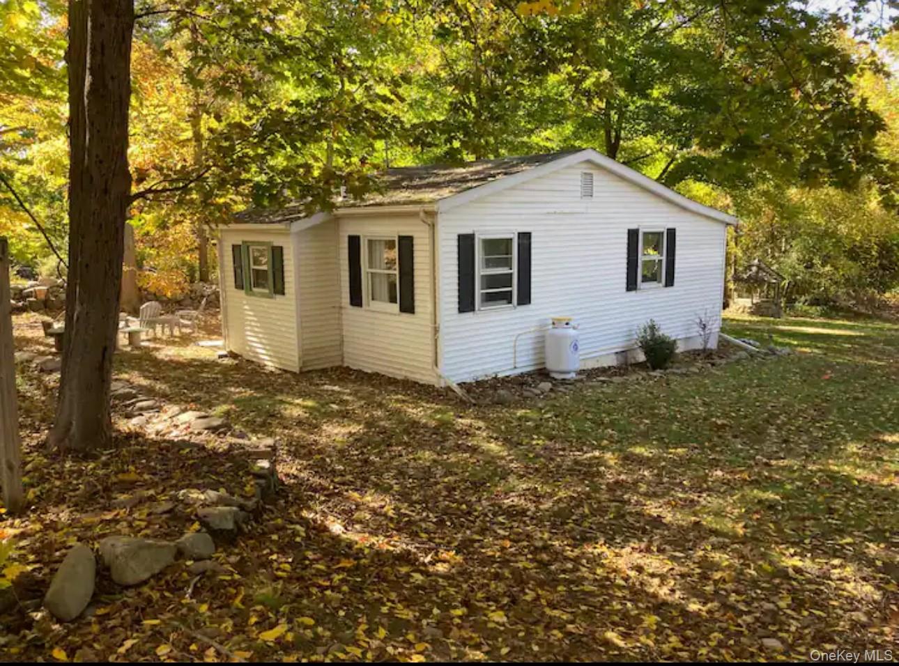 #1 photo, 21 Derussey Lane, Cornwall , NY 12518