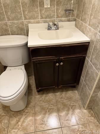 #5 photo, 65 Prospect street, Roosevelt , NY 11575