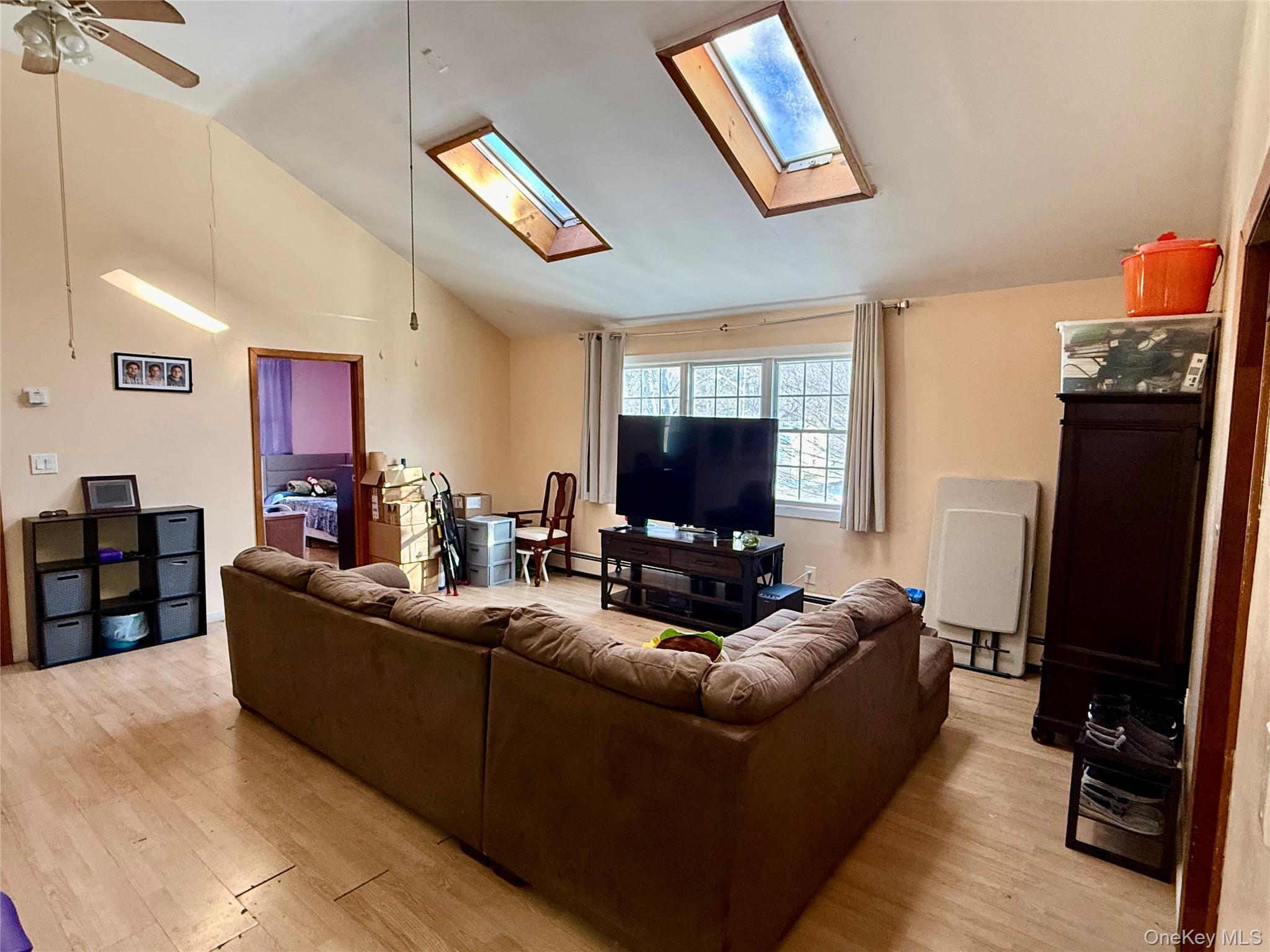 #7 photo, 1644 N Gardiner Drive, سوفولك Bay Shore , NY 11706